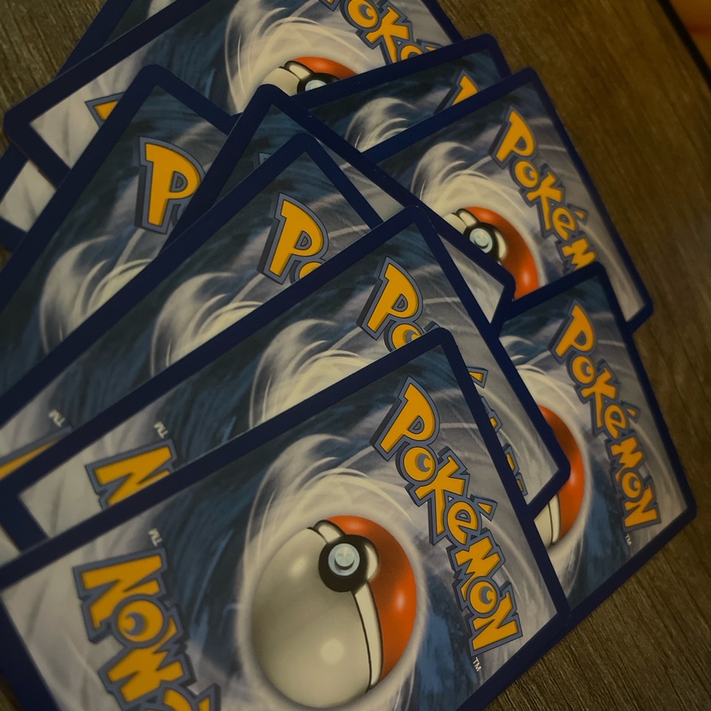 100 pokemon card bundle